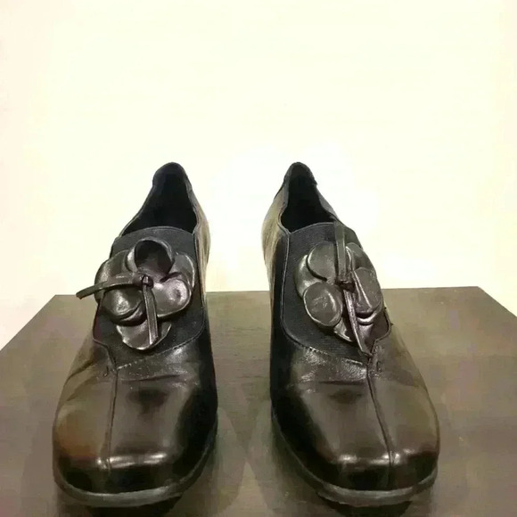 ARNOLD CHURGIN leather ankle booties. Size 39 (8.5-9) - Picture 3 of 10